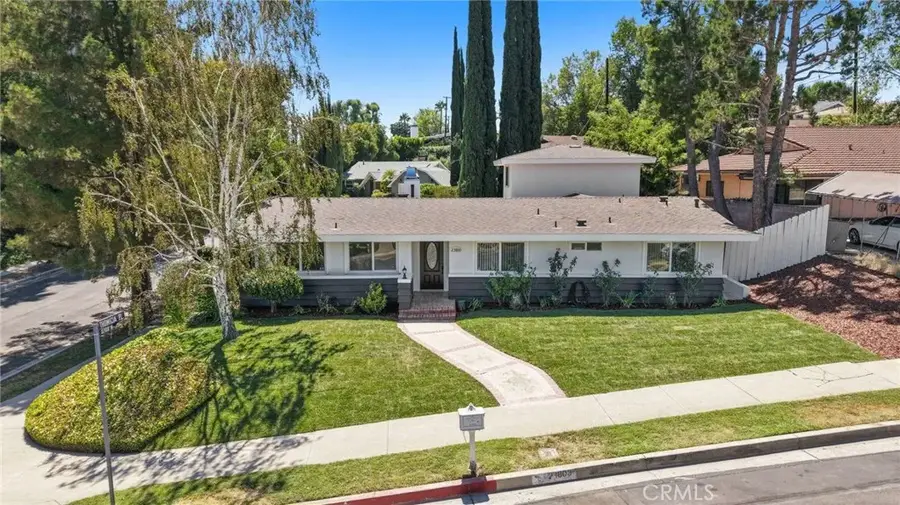 23800 Hatteras Street, Woodland Hills, CA 91367 - #2