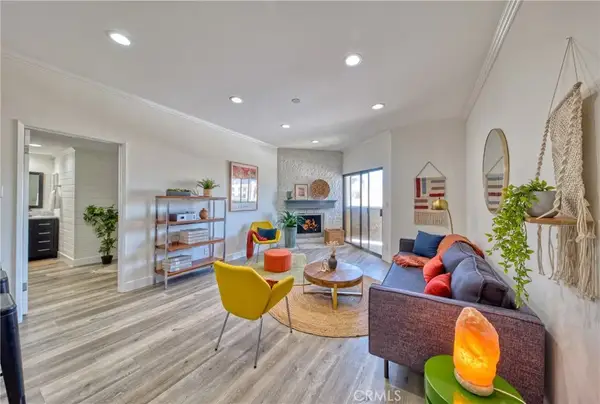 1665 Federal Avenue #302, Los Angeles, CA 90025