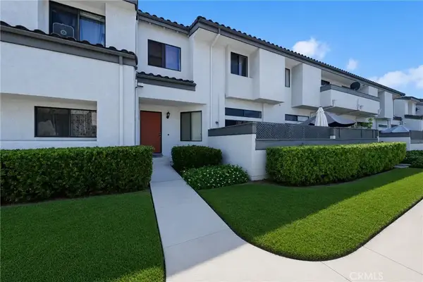 32 Brownfield Lane, Pomona, CA 91766