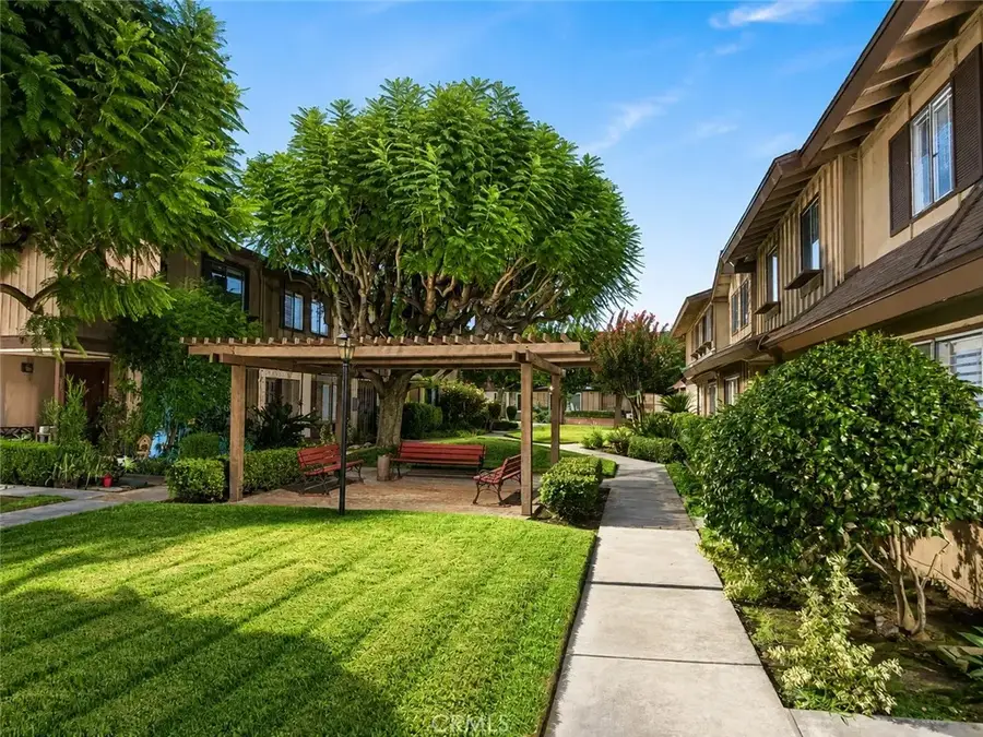 10330 Downey Ave #20, Downey, CA 90241 - #2