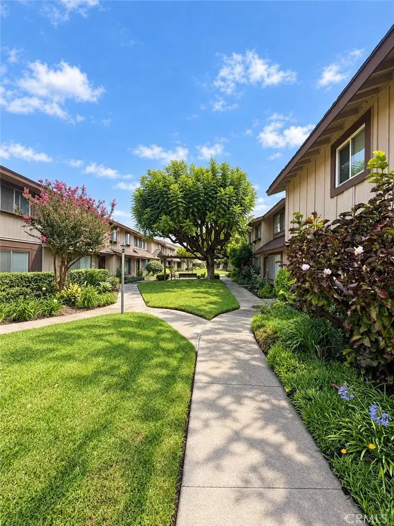 10330 Downey Ave #20, Downey, CA 90241 - #3