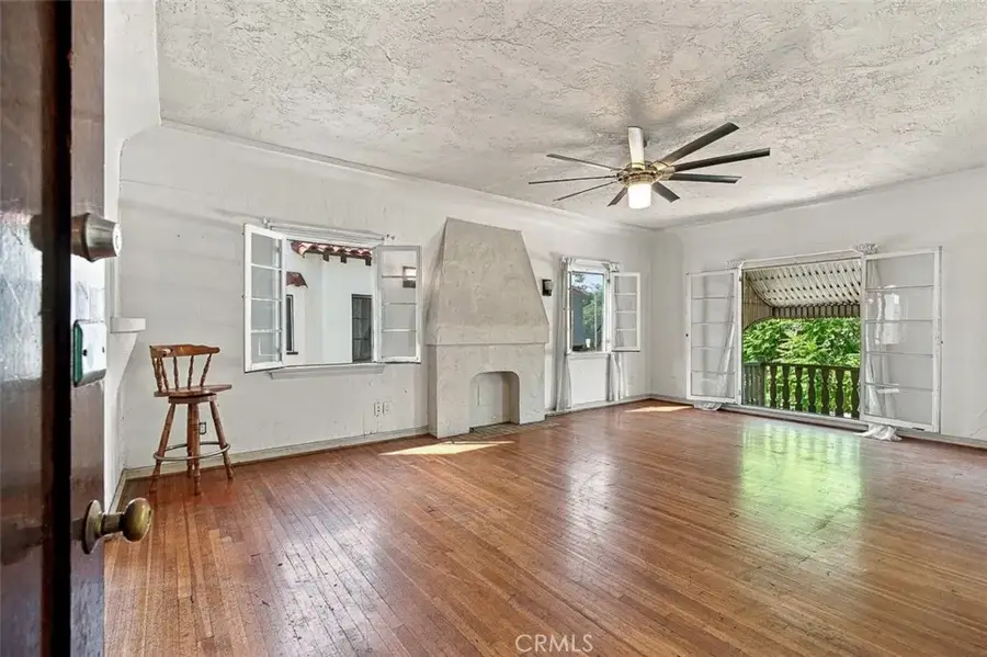 1118 S Sycamore, Los Angeles, CA 90019 - #3