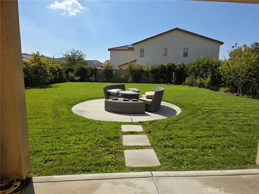 27103 Golden Willow Way, Canyon Country, CA 91387 - #2