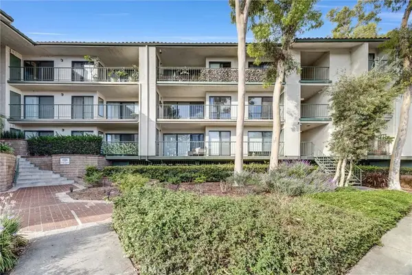 2207 Apricot, Irvine, CA 92618