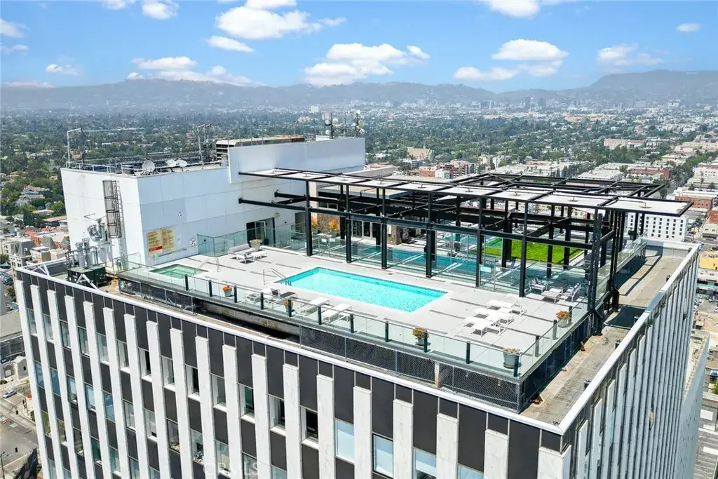 3810 Wilshire Blvd #1811, Los Angeles, CA 90010 - #1