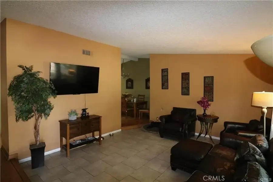 4537 Elwood Avenue, Palmdale, CA 93552 - Image #2