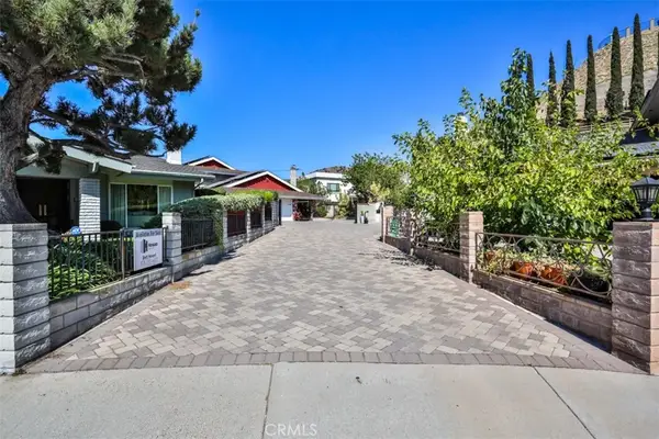 3003 Mesa Verde Drive, Burbank, CA 91504