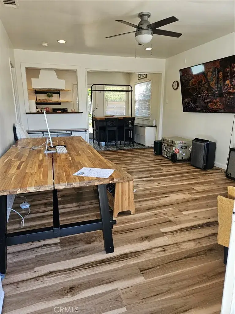 10330 Hillview, Chatsworth, CA 91311 - Image #3