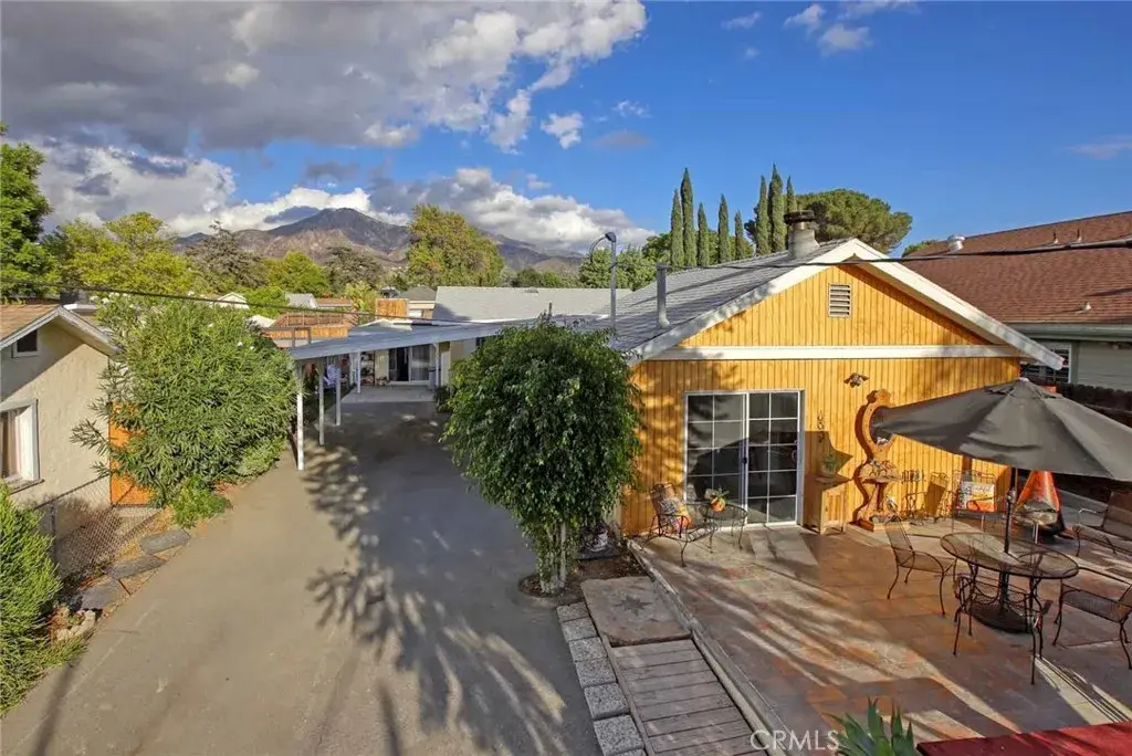 11034 Scoville Avenue, Sunland, CA 91040 - Image #1