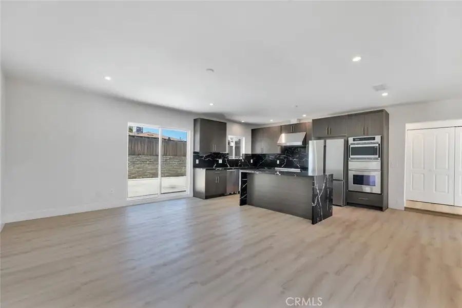 8127 Radford Avenue, North Hollywood, CA 91605 - #3