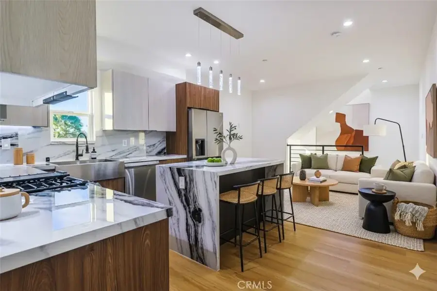 4842 W 17th Street, Los Angeles, CA 90019 - Image #3