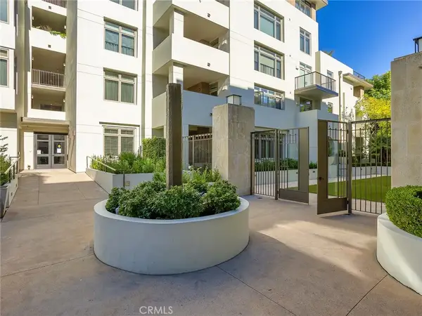 920 Granite Drive #213, Pasadena, CA 91101