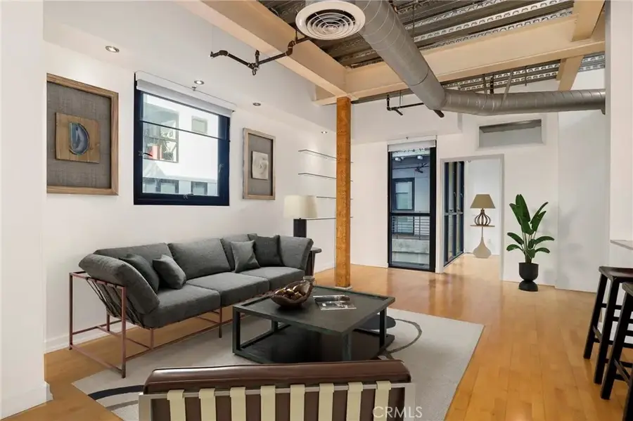 330 W 11th Street #A503, Los Angeles, CA 90015 - Image #3