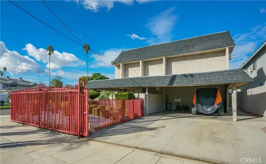 6104 Costello Avenue, Valley Glen, CA 91401 - Image #3