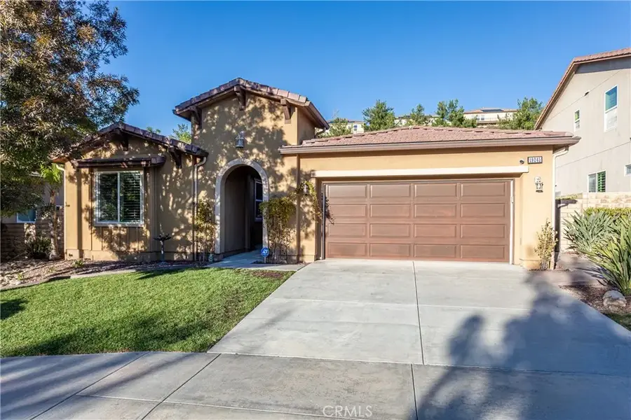 19245 Graham Lane, Saugus, CA 91350 - Image #2