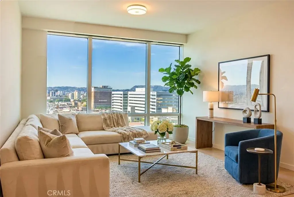 877 Francisco #1801, Los Angeles, CA 90017 - Image #1