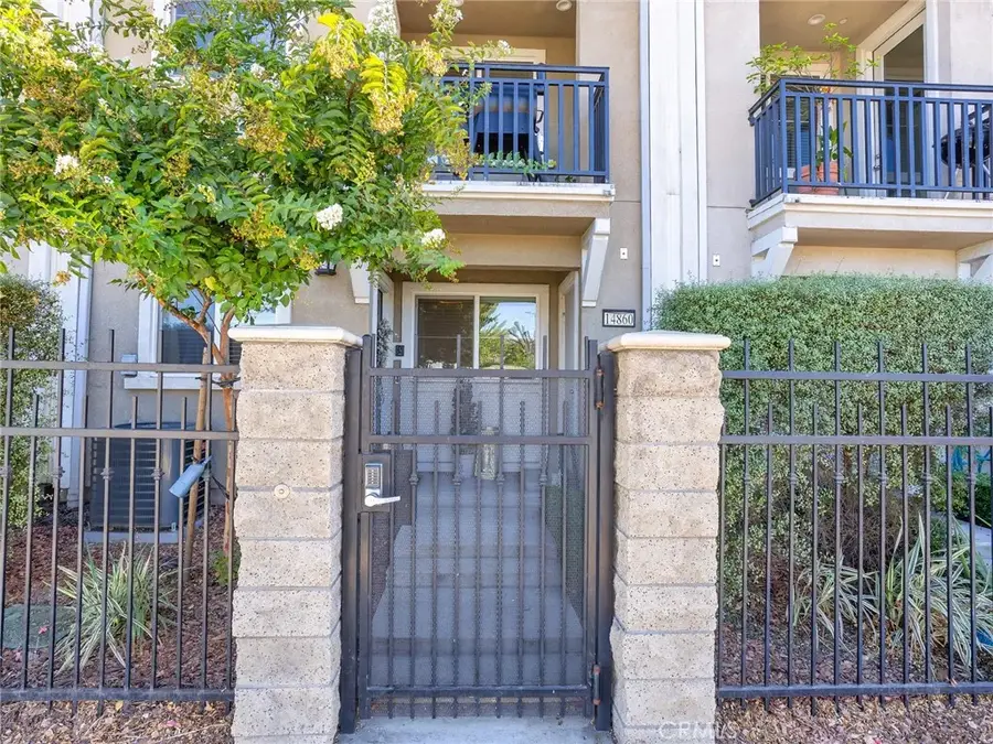 14860 Nordhoff Street, Panorama City, CA 91402 - #2