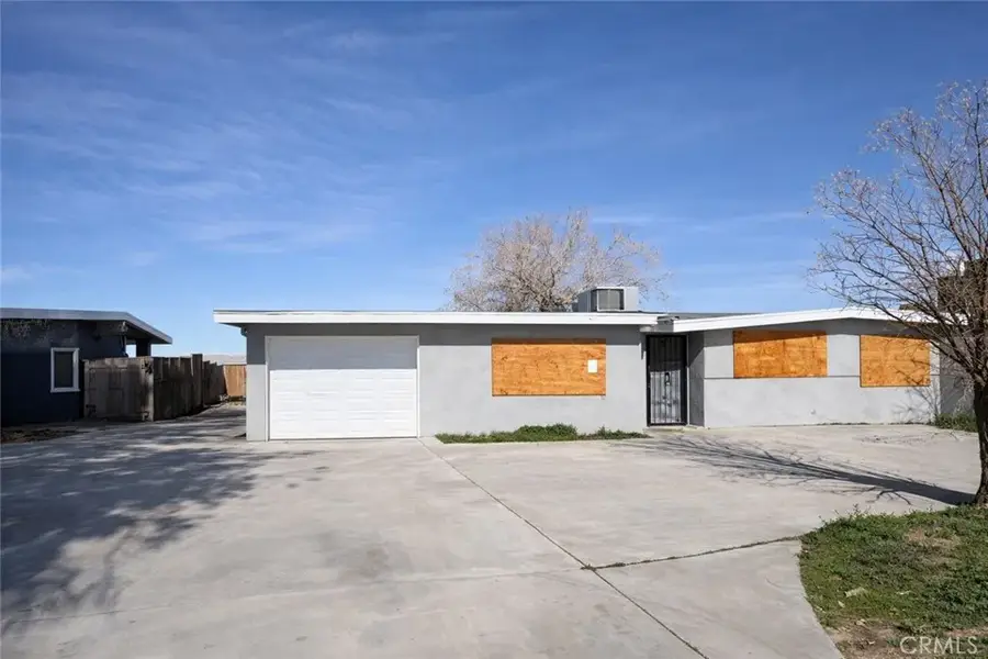 12028 Chamberlaine, Adelanto, CA 92301 - #3