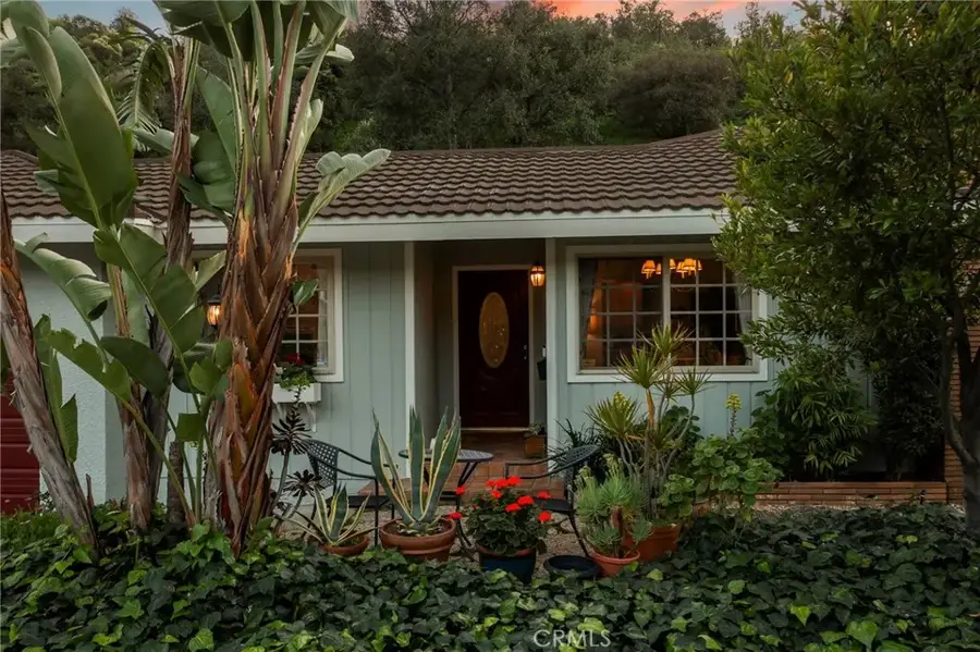 2064 Oak Valley, Glendale, CA 91208 - Image #2