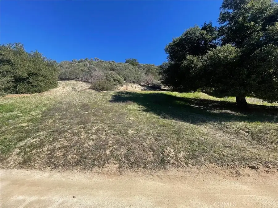 1 Cor El Capitan Lomita, Santa Clarita, CA 91350 - #3