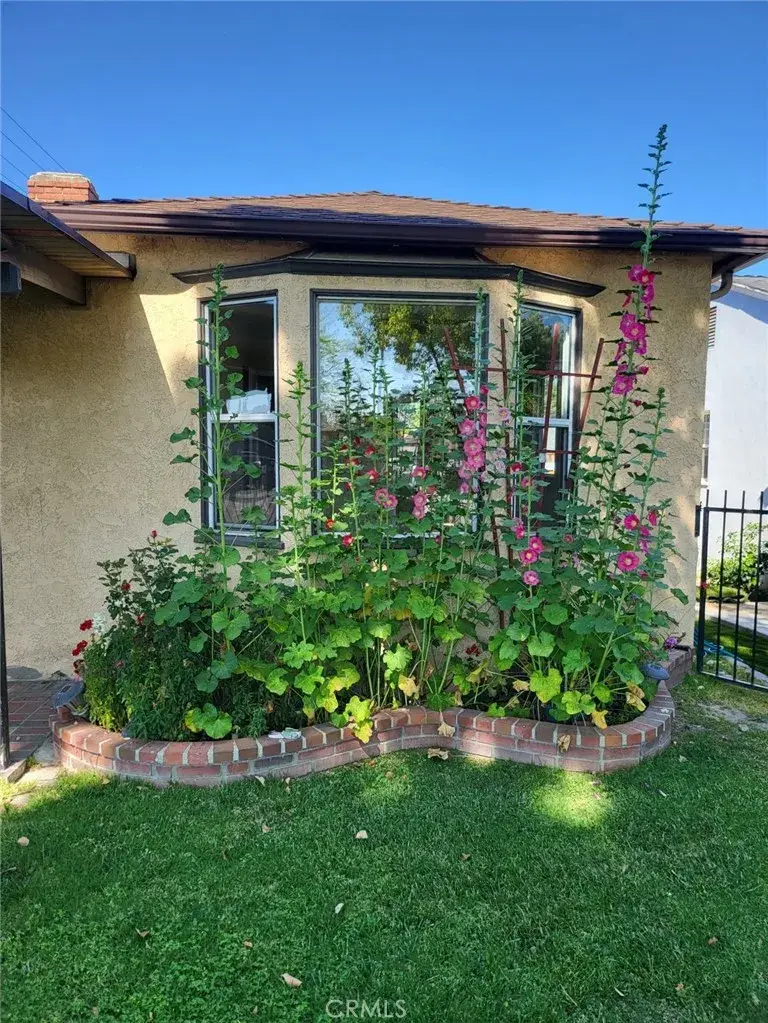 532 N Reese, Burbank, CA 91506 - #2