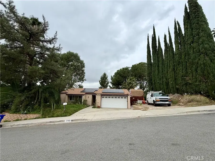 27939 Oakgale, Canyon Country, CA 91351 - Image #3