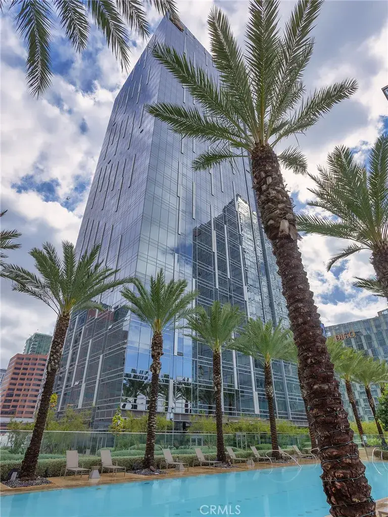 877 Francisco Street #4106, Los Angeles, CA 90017 - #2