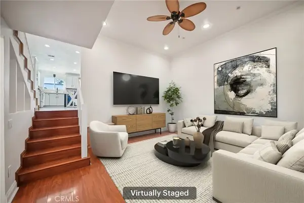 19545 Sherman Way, Reseda, CA 91335