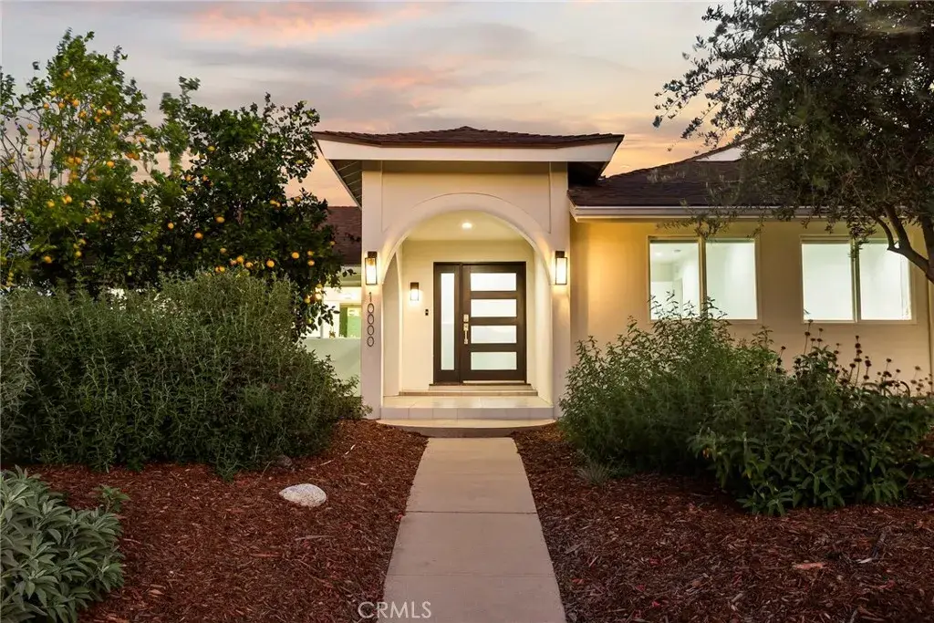 10000 Amestoy Avenue, Northridge, CA 91325 - #1