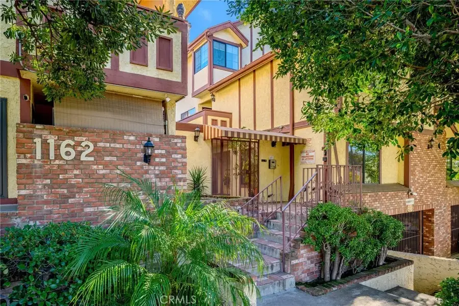 1162 Winchester Avenue #K, Glendale, CA 91201 - #2