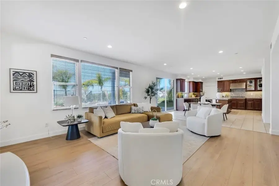 10641 N Lost Trail Avenue, Shadow Hills, CA 91040 - #2