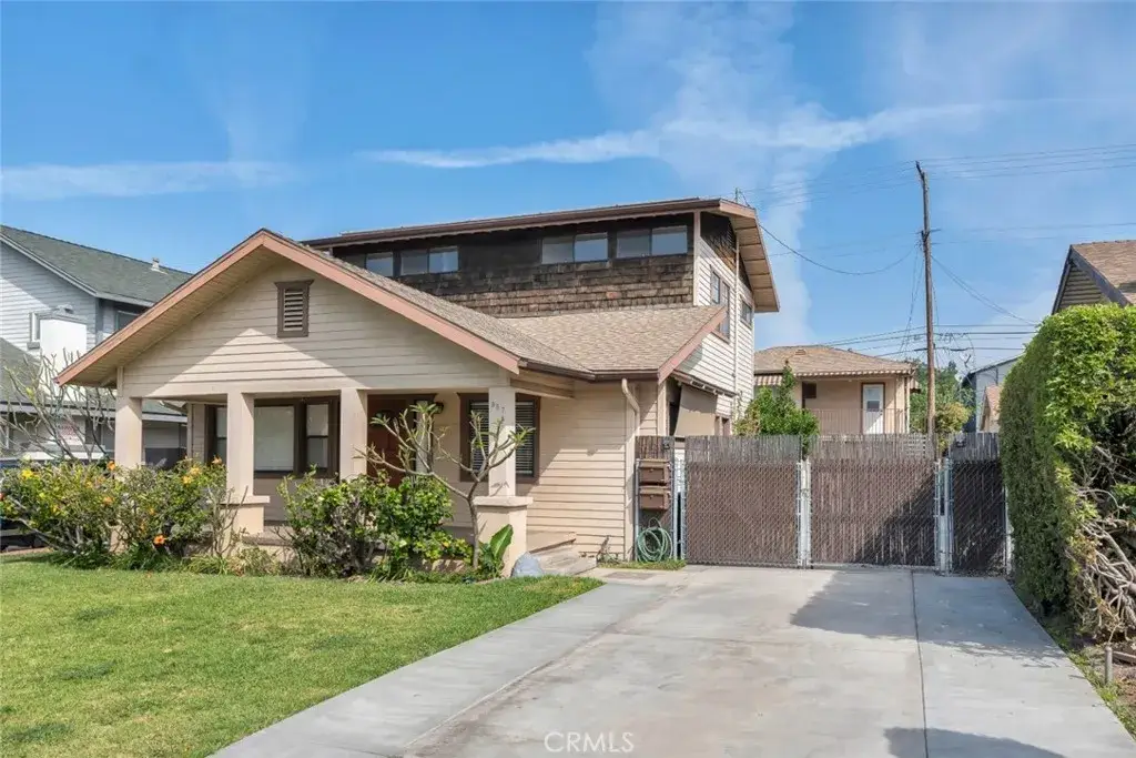357 Vine Street, Glendale, CA 91204 - #1