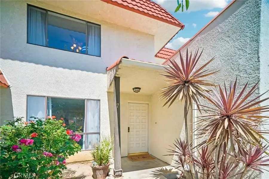 9950 Reseda Boulevard #7, Northridge, CA 91324 - #2