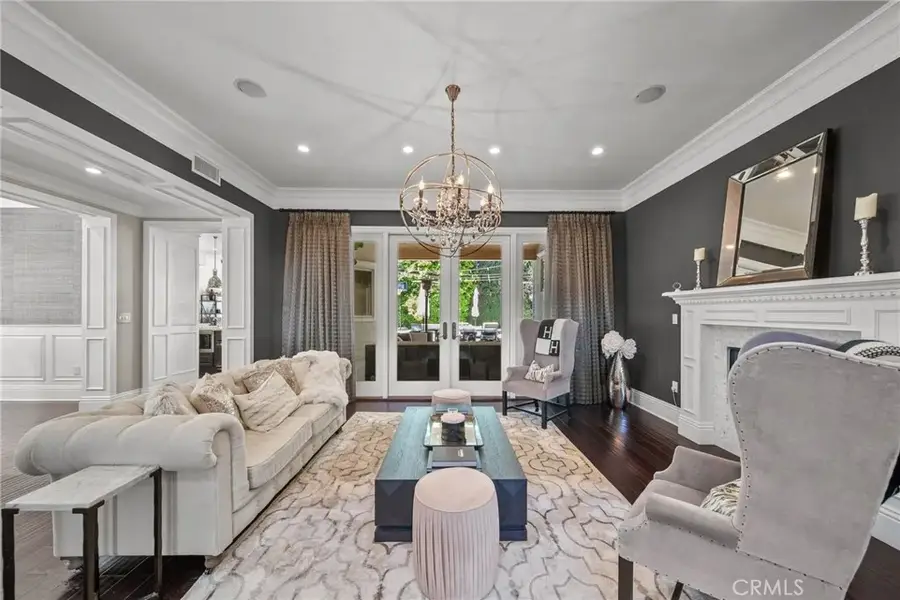 4917 Edgerton Avenue, Encino, CA 91436 - #2