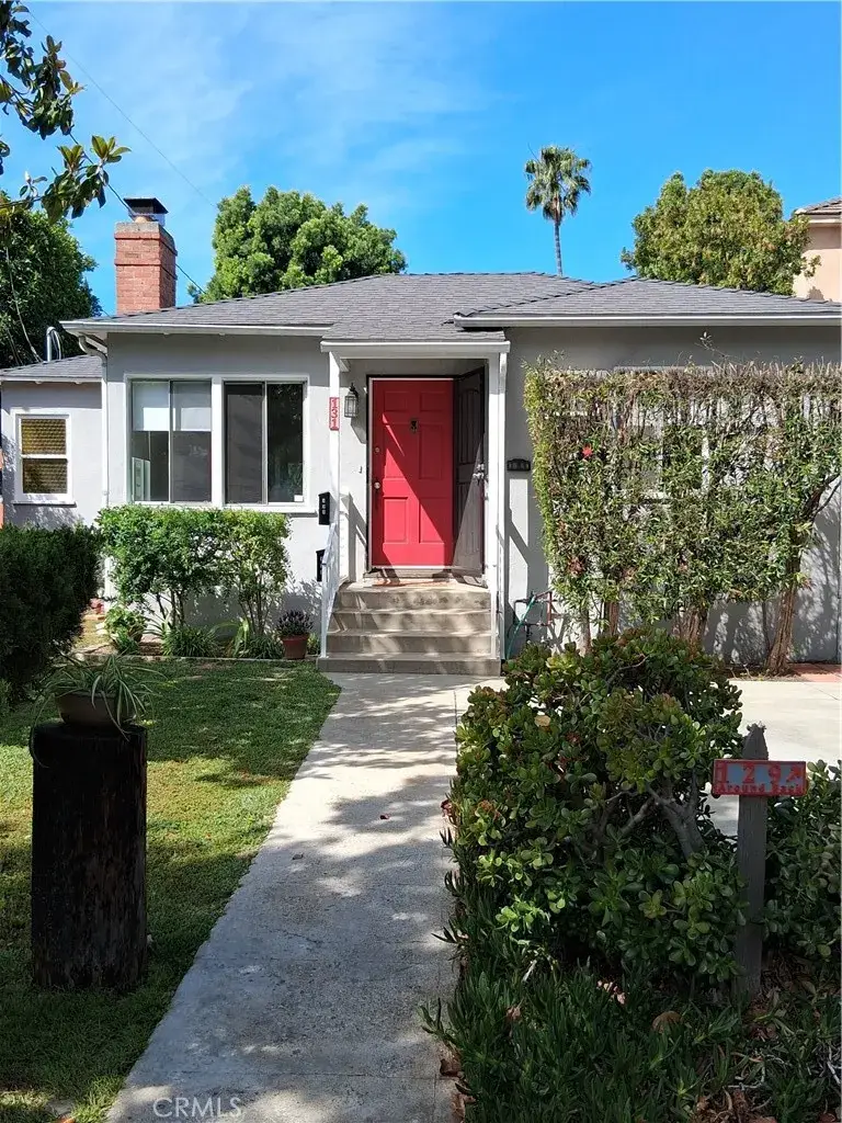 131 S Virginia Avenue, Burbank, CA 91506 - #2