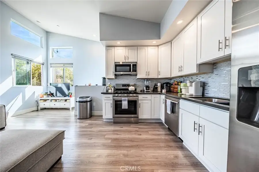 5743 Case, North Hollywood, CA 91601 - #3