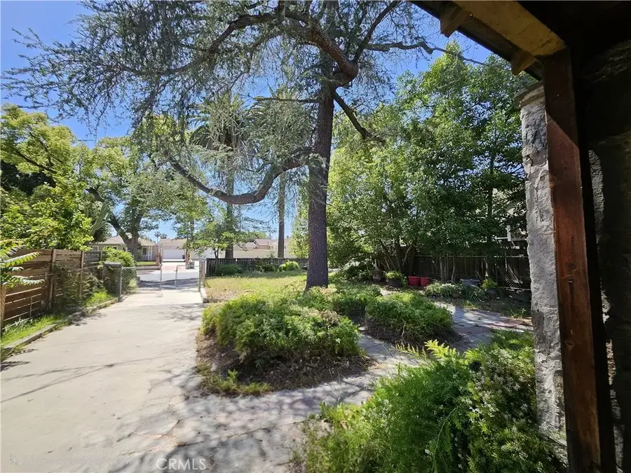 242 N Fairview, Burbank, CA 91505 - #3