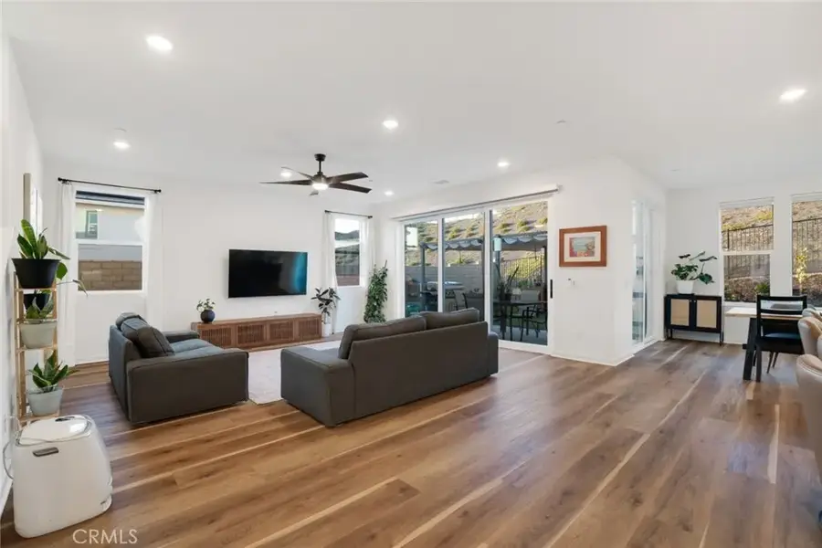 28619 Sunny Ridge Terrace, Castaic, CA 91384 - #2