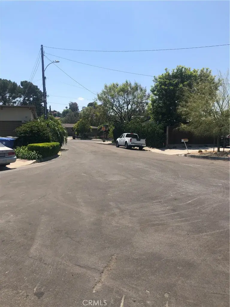 923 Alegre, Los Angeles, CA 90065 - #1