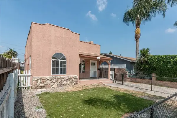 2421 S Cloverdale Avenue, Los Angeles, CA 90016