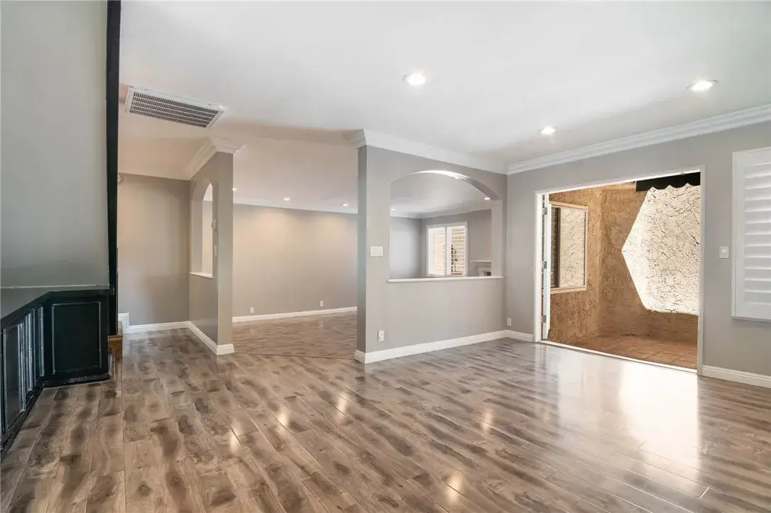 5401 Zelzah, Encino, CA 91316 - #1