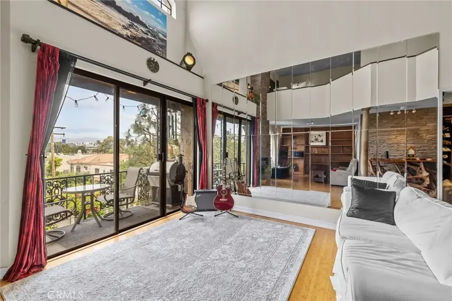 8712 Gregory Way #402, Los Angeles, CA 90035 - #3