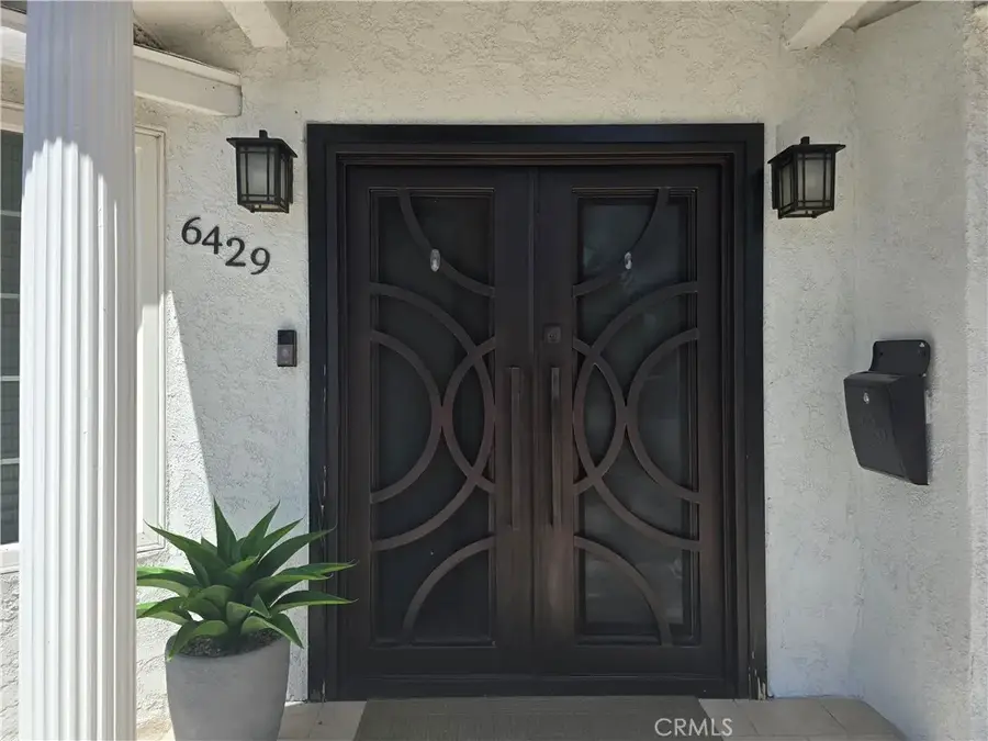 6429 Camellia Avenue, North Hollywood, CA 91606 - #2