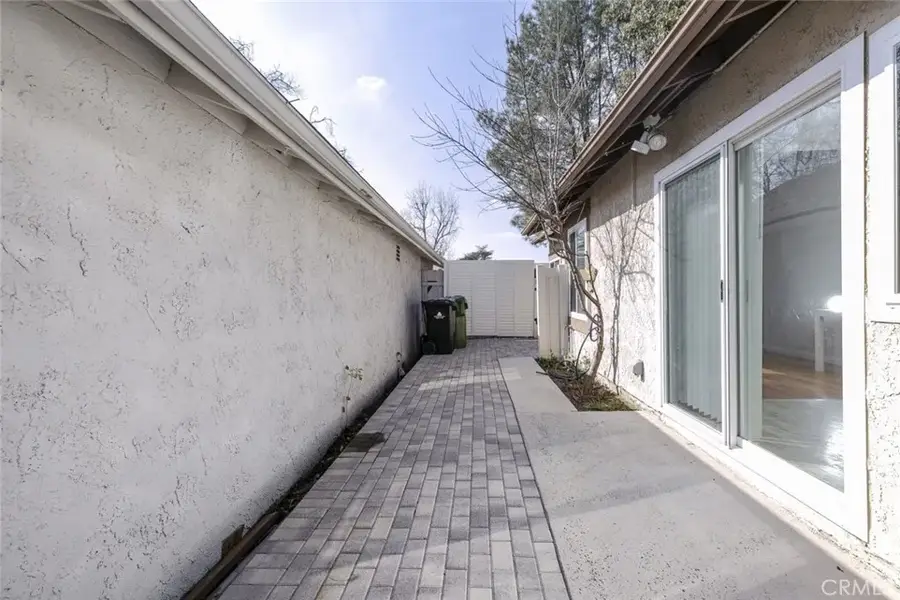 14071 Fenton Lane, Sylmar, CA 91342 - #2
