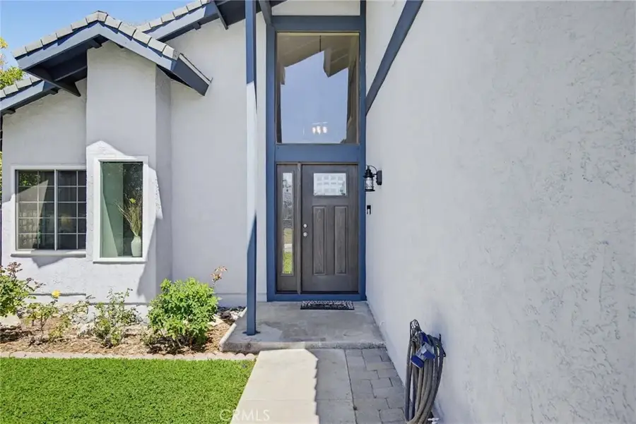 27923 Redwood Glen Road, Valencia, CA 91354 - #2