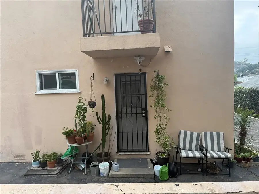 7061 Greeley, Tujunga, CA 91042 - #2
