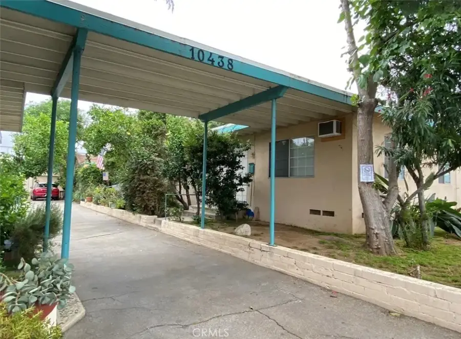 10438 Scoville Avenue, Sunland, CA 91040 - #3
