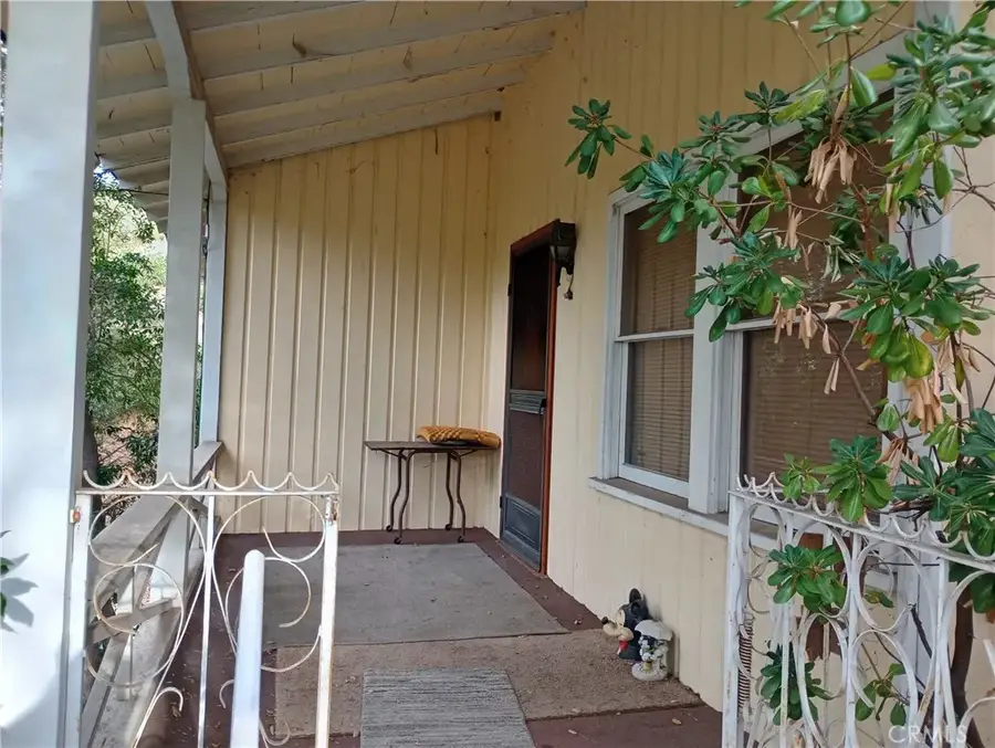 7916 Glenties Lane, Sunland, CA 91040 - #2