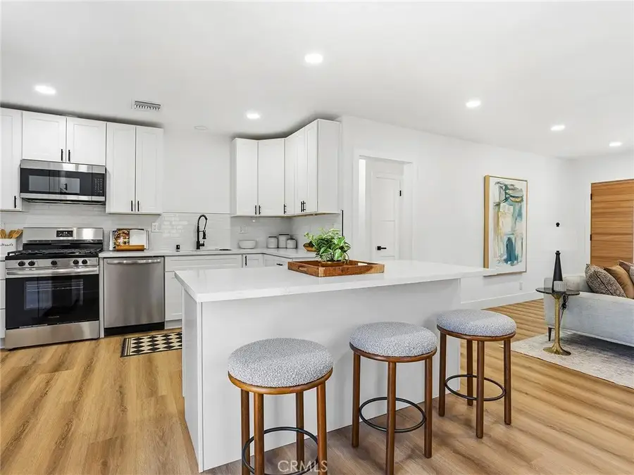 1741 N Rose Street, Burbank, CA 91505 - #3