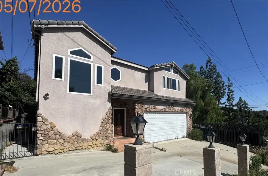 9230 Lakeview, Chatsworth, CA 91311 - #2
